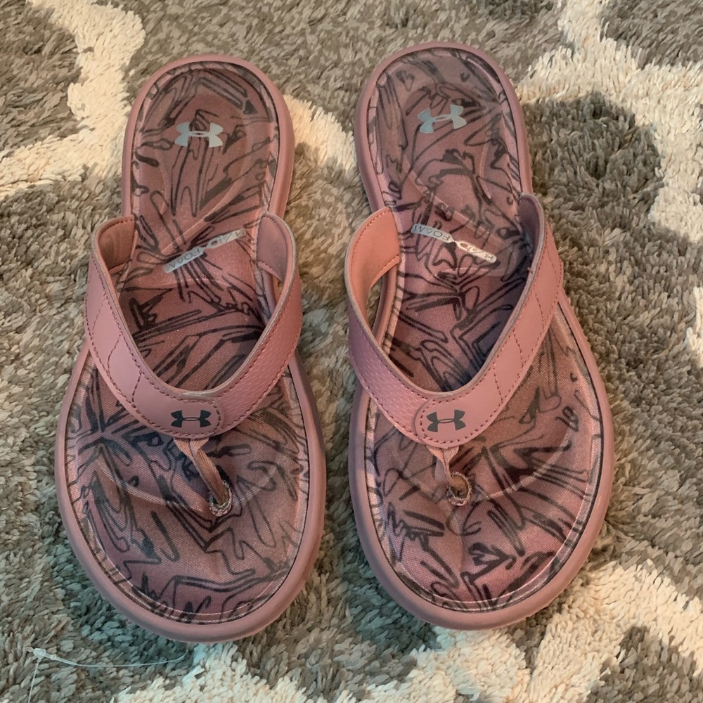 Under armour flip flops
